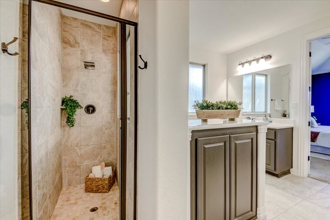 22020 Verbena Pkwy, House other with 5 bedrooms, 4 bathrooms and 3 parking in Spicewood TX | Image 13