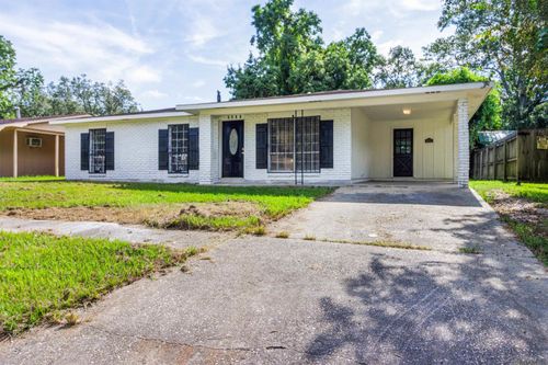 6022 E Fairlane Ct, Baton Rouge, LA, 70812-1819 | Card Image