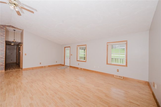 260 Ben Franklin Rd N, House other with 3 bedrooms, 3 bathrooms and 2 parking in Indiana PA | Image 7