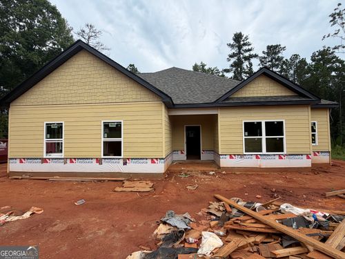 195 Lakemere Ln Nw, Milledgeville, GA, 31061-8563 | Card Image