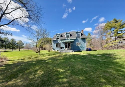 79 S Pleasant Street, Bowdoinham, ME, 04008 | Card Image