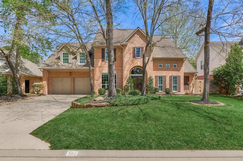 170 N Hazelcrest Cir, The Woodlands, TX, 77382-2516 | Card Image