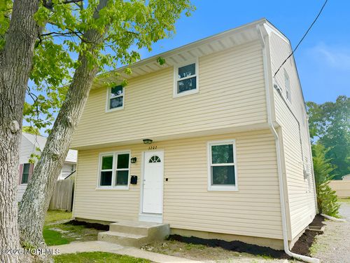 3202 Herbertsville Rd, Point Pleasant Boro, NJ, 08742-2784 | Card Image