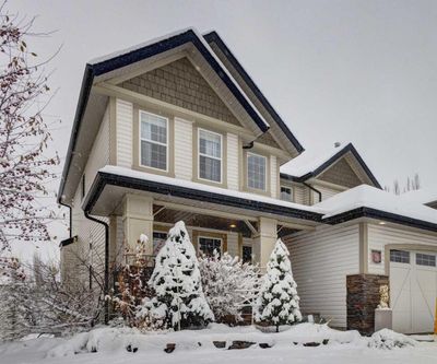 26 Elgin Park Rd Se, House other with 4 bedrooms, 3 bathrooms and 4 parking in Calgary AB | Image 1