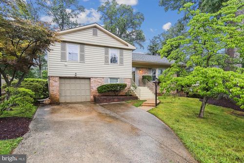 1606 Peacock Ln, SILVER SPRING, MD, 20904-1426 | Card Image