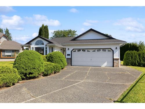 7660 Sapphire Drive, Chilliwack, BC, V2R3A7 | Card Image