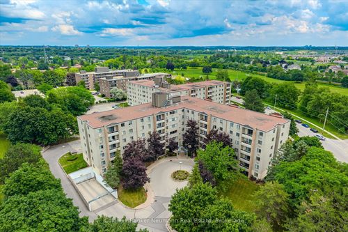 405-93 Westwood Rd, Guelph, ON, N1H7J7 | Card Image