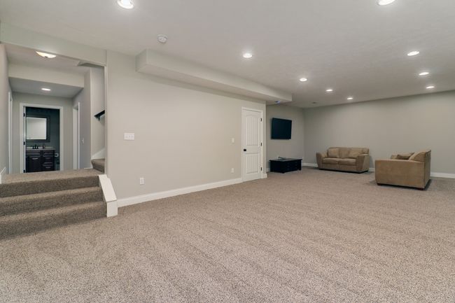 402 Raef Rd, House other with 4 bedrooms, 5 bathrooms and 3 parking in Downs IL | Image 41
