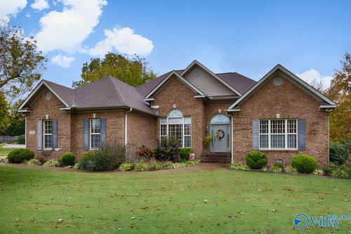 715 S Clinton St, Athens, AL, 35611-3537 | Card Image