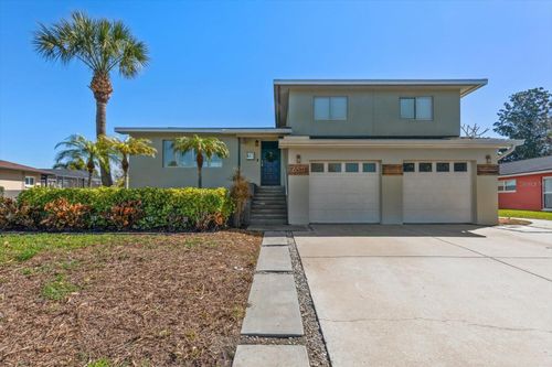 6511 Augusta Blvd, SEMINOLE, FL, 33777-4727 | Card Image