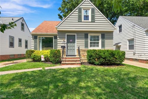 13209 Rockside Rd, Garfield Heights, OH, 44125-5165 | Card Image