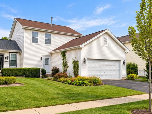 32504 Millstone Cir, Lakemoor, IL, 60051-2224 | Card Image