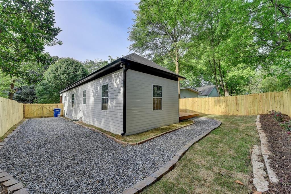 Residential Lease in Atlanta