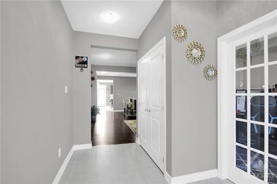 302 Eaglehead Cres, House other with 5 bedrooms, 4 bathrooms and 4 parking in Stittsville ON | Image 2