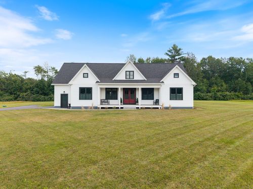 3 Sitko Ln, Berwick, ME, 03901-2985 | Card Image