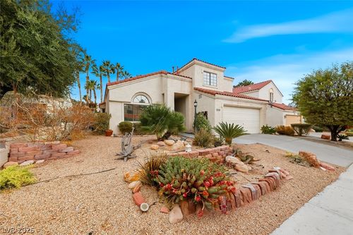 9316 Ricardo Ln, Las Vegas, NV, 89117-0142 | Card Image