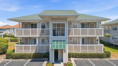 301 Shorehaven Dr, North Myrtle Beach, SC, 29582-2759 | Card Image