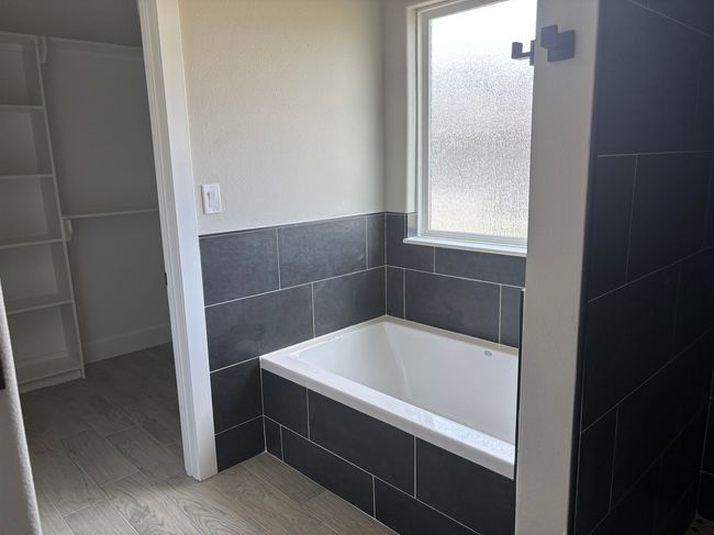 3240 Taft Ave, House other with 3 bedrooms, 2 bathrooms and null parking in Groves TX | Image 10