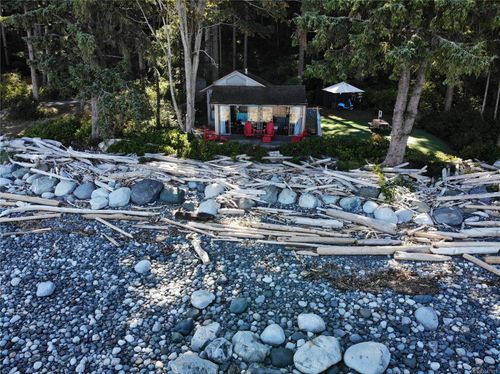 628 Wa Wa Kie Rd, Quadra Island, BC, V0P0A8 | Card Image