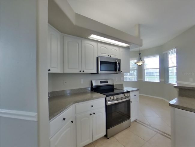 8604 Fenholloway Ct, House other with 3 bedrooms, 2 bathrooms and null parking in TRINITY FL | Image 7