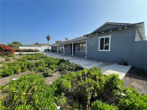 18742 Dodge Ave, Santa Ana, CA, 92705 | Card Image