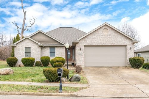 5630 Moss Creek Blvd, Clayton, OH, 45315-7909 | Card Image