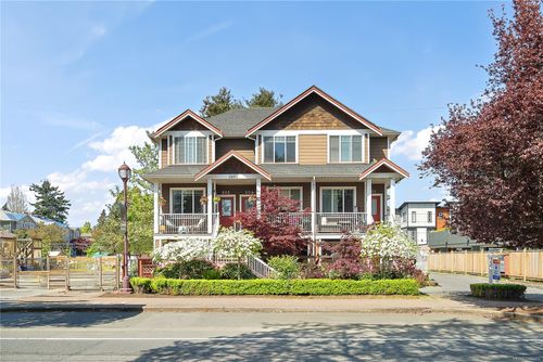 205-2680 Peatt Rd, Langford, BC, V9B3V1 | Card Image