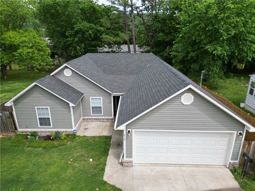 818 3rd St, Ozark, AR, 72949-2318 | Card Image