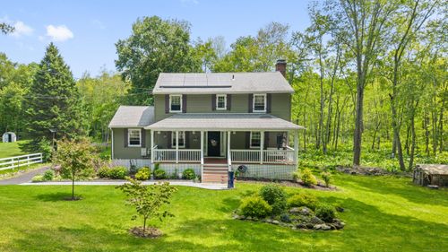 33 Crestview Dr, Brookfield, CT, 06804-1201 | Card Image