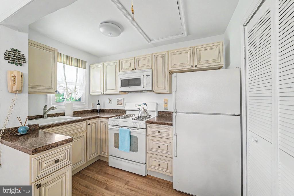 Residential in ATLANTIC CITY 3