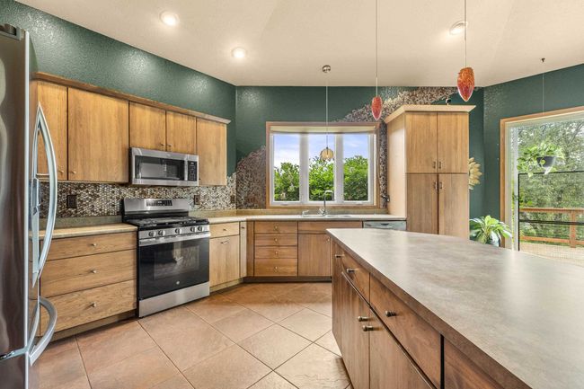 1022 Cortland Ln, House other with 4 bedrooms, 3 bathrooms and null parking in Stevens Point WI | Image 11