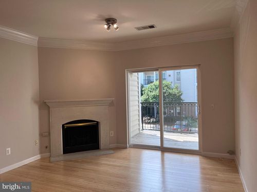 1213-1601 Spring Gate Dr, MCLEAN, VA, 22102-3460 | Card Image