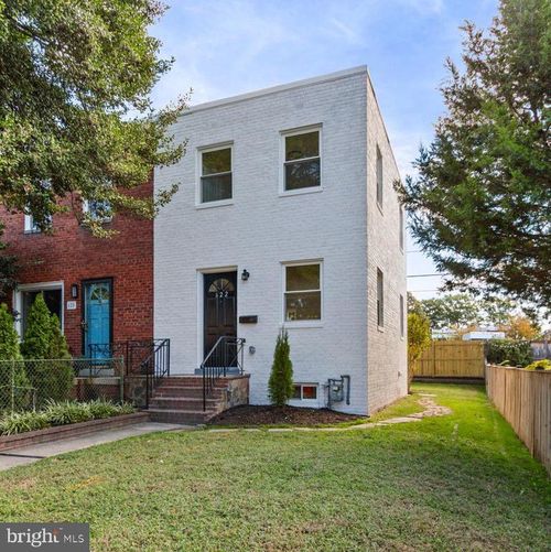 622 S Henry St, ALEXANDRIA, VA, 22314-3922 | Card Image