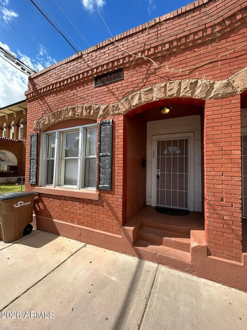 1050 E Avenue, Douglas, AZ, 85607 | Card Image