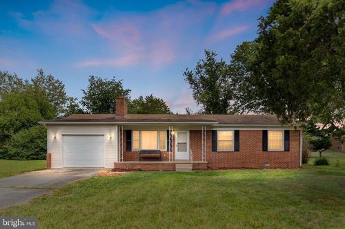 33 Wallace Ave, LURAY, VA, 22835-9068 | Card Image