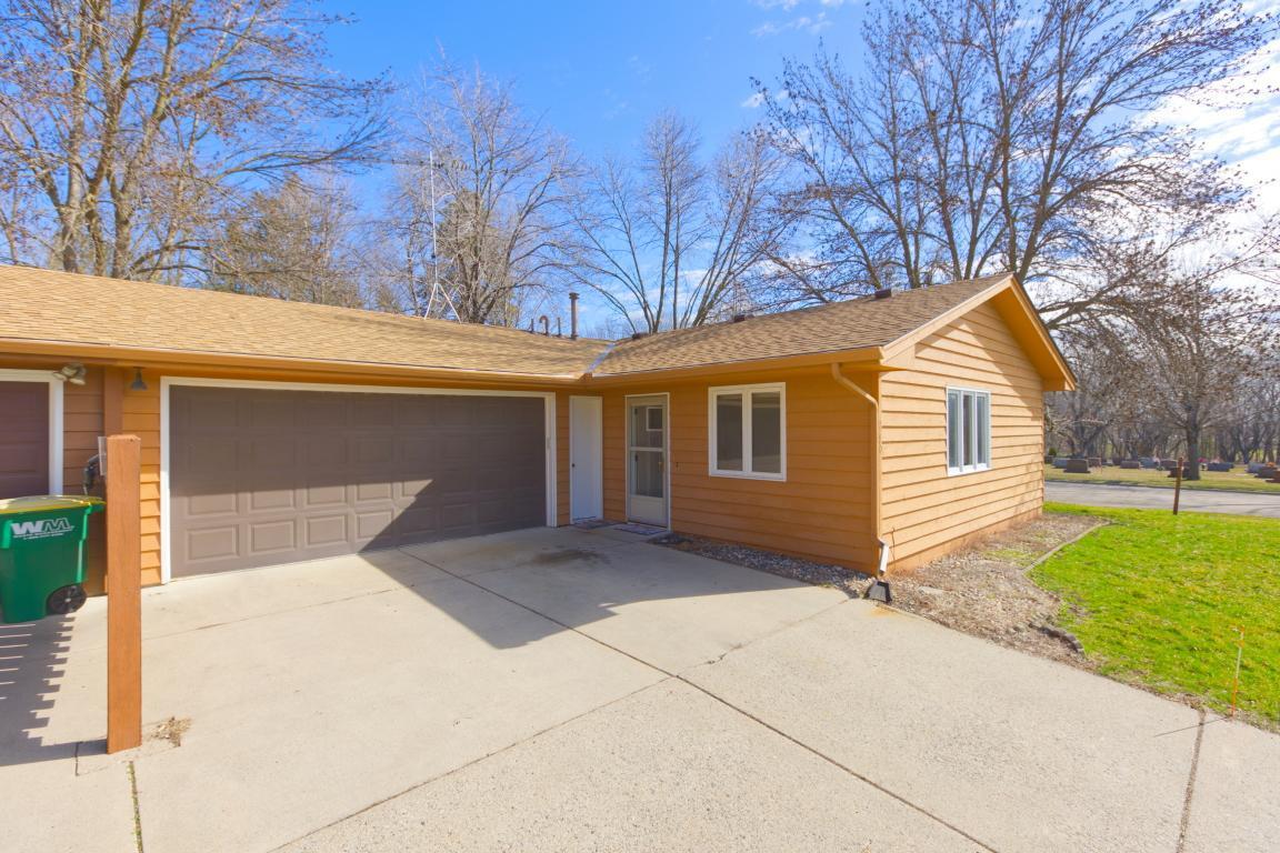 Johnson Ave, Cokato, MN 55321