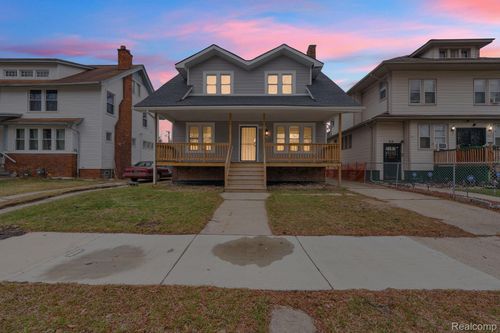 121 Monterey St, Highland Park, MI, 48203-3562 | Card Image