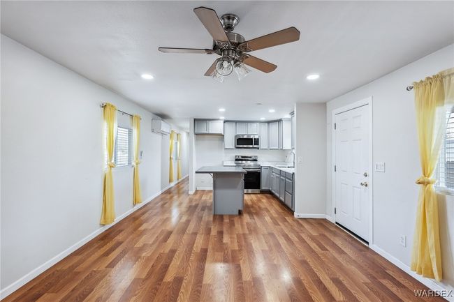 Kitchen | Image 10