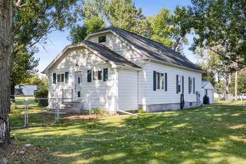 281 Grove St, Sheldon, ND, 58068-4126 | Card Image