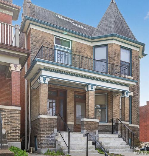 3668 Botanical Ave, Saint Louis, MO, 63110-4002 | Card Image