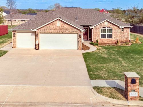 1713 N Young Street, Stillwater, OK, 74075 | Card Image