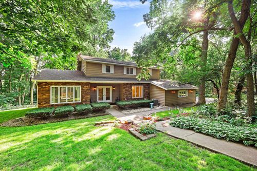 4011 Shadows Court, WINDSOR, WI, 53532 | Card Image