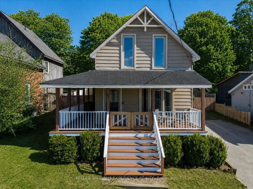 80 Robert St W, Penetanguishene, ON, L9M1P2 | Card Image