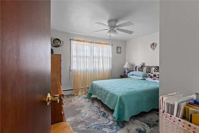 9 Continental Dr, House other with 3 bedrooms, 3 bathrooms and 3 parking in Middletown RI | Image 26
