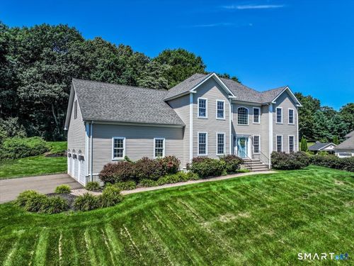 47 Ridgewood Ter, North Haven, CT, 06473-1256 | Card Image