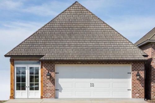 204 Couch Drive, Thibodaux, LA, 70301 | Card Image