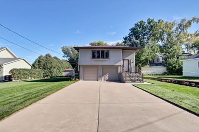 317 W Elm Street, House other with 4 bedrooms, 1 bathrooms and null parking in Lake City MN | Image 3