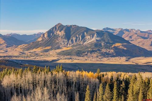 1252 Red Mountain Ranch Upper Loop, Crested Butte, CO, 81224-9875 | Card Image