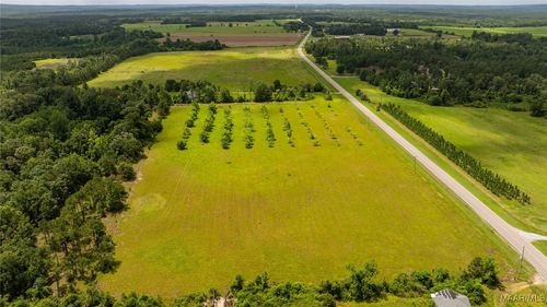 10 Country Ln, Deatsville, AL, 36022 | Card Image