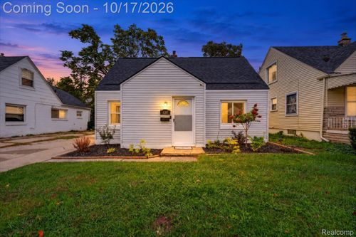 630 White Ave, Lincoln Park, MI, 48146-2828 | Card Image